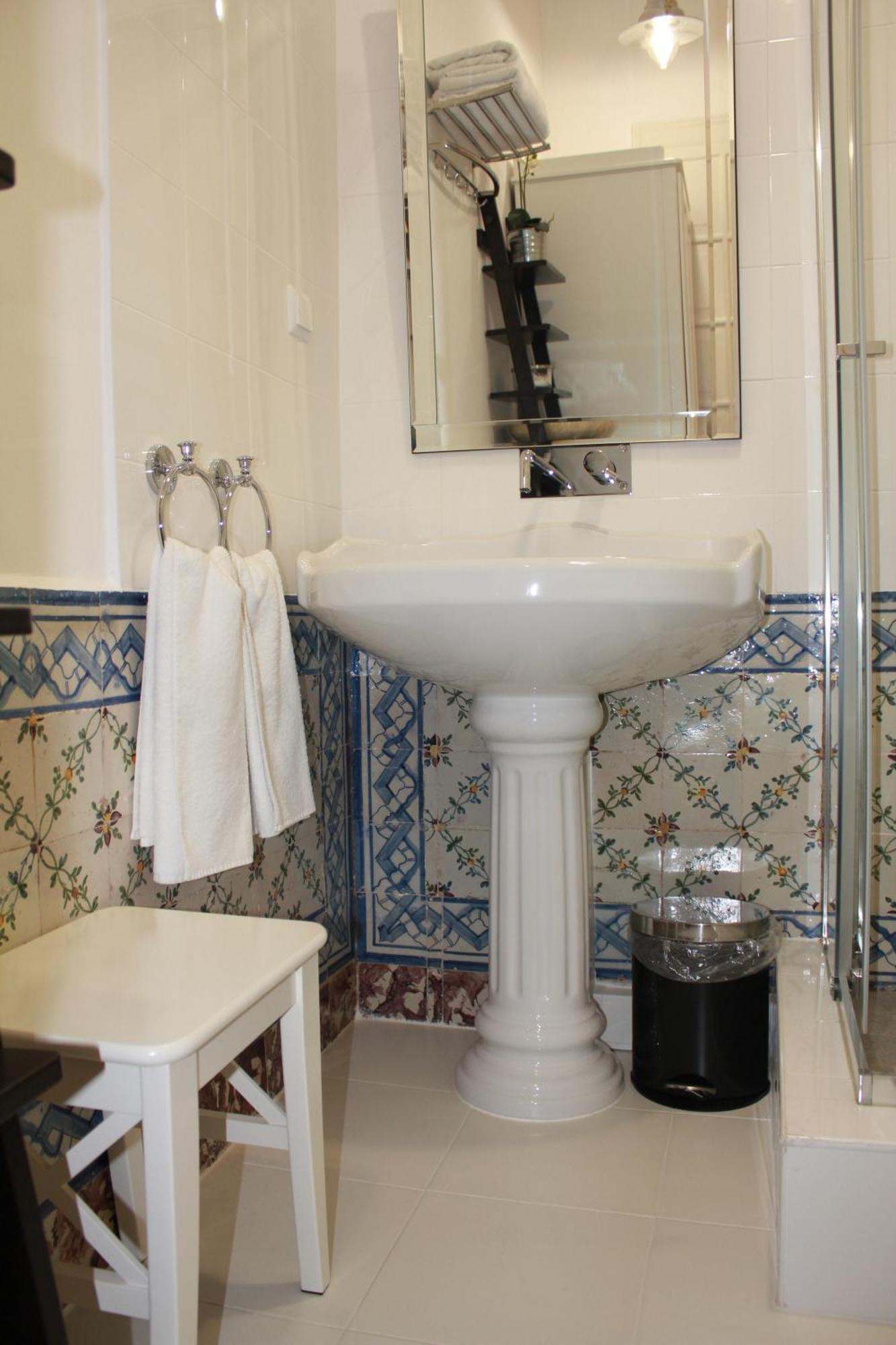 Lisbon Downtown Inn الغرفة الصورة